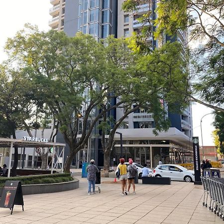 יוהנסבורג One Rosebank Stay מראה חיצוני תמונה